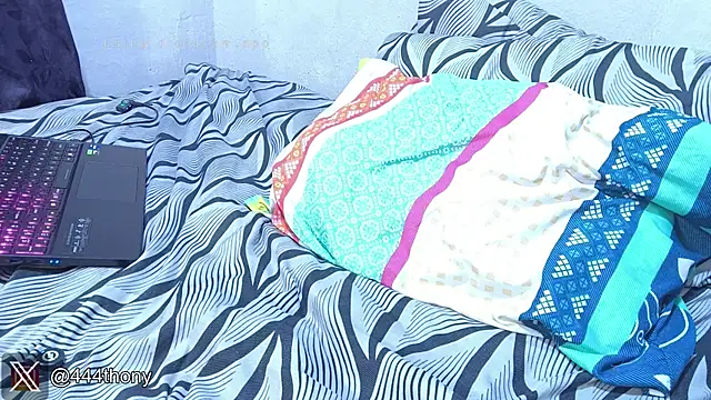 Thony444 live sex cam