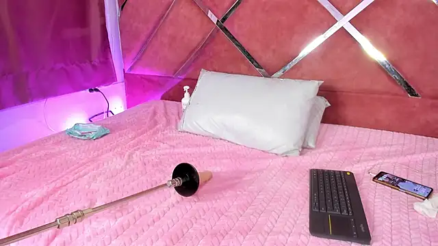 CarolinaNavas33 live sex cam