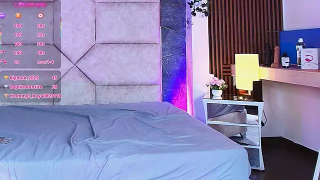 Slenna_Moon live sex cam