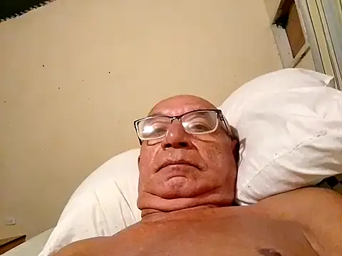 sincuenton24cmts's cam snapshot