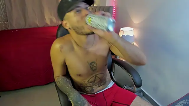 master_evil07's cam snapshot