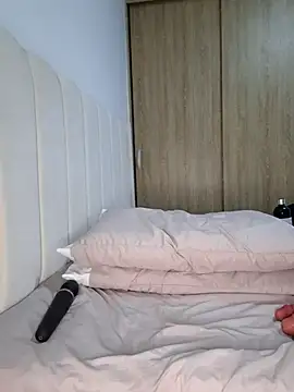 MarianaBlaze's cam snapshot