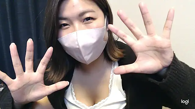 _sumire_33's cam snapshot