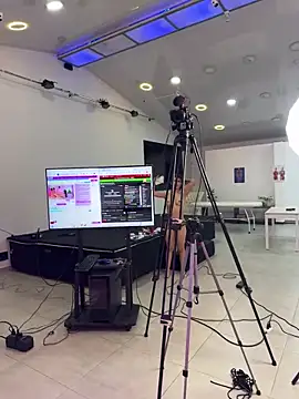 Pop_Doll's cam snapshot