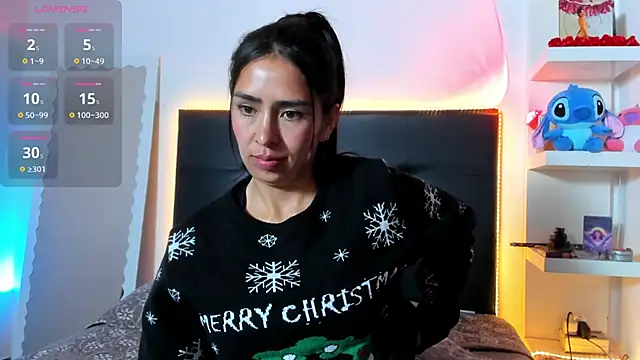 angela_black_hair's cam snapshot