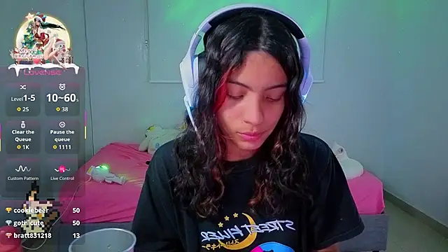 Lovelyamyy's cam snapshot