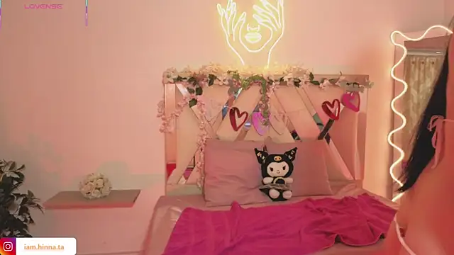 hina_tay's cam snapshot