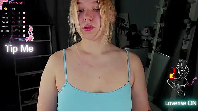 Rebecca_Kelly's cam snapshot