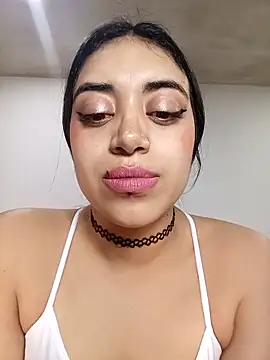 Violett__Rose live sex cam