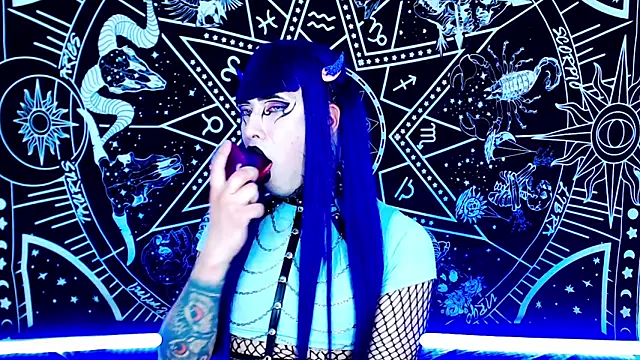 naomi_satan live sex cam