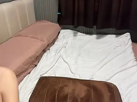 MissLadyBIGCOCKxxl live sex cam