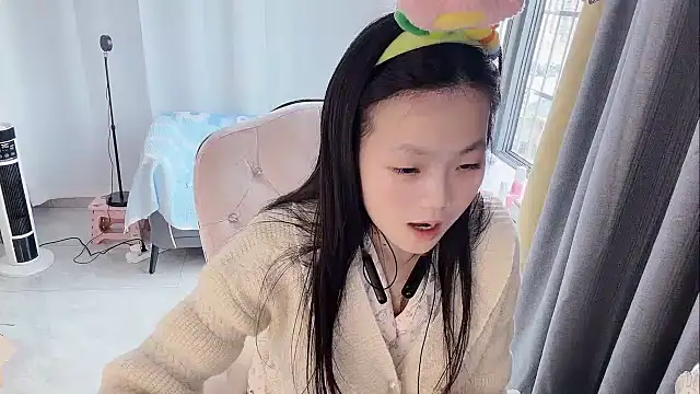 Lena-yyds live sex cam