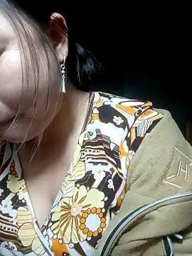 suki-lady's cam snapshot