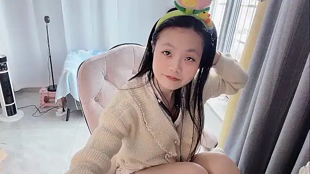 Lena-yyds live sex cam