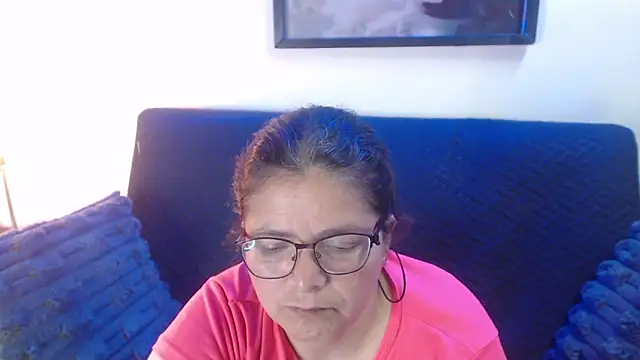 Linda_banks_'s cam snapshot