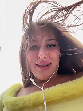 AndreaMood live sex cam