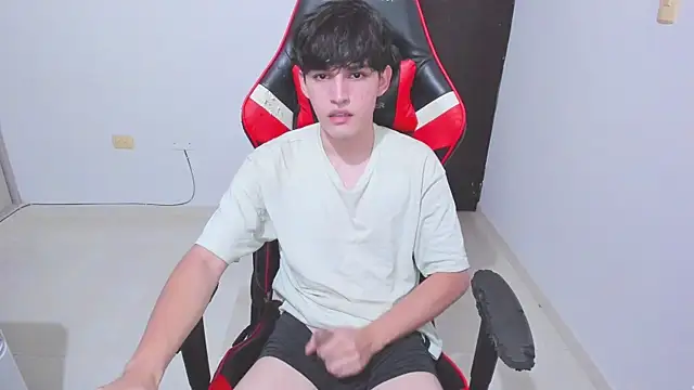 eren_188 live sex cam