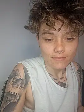 megan_cr's cam snapshot