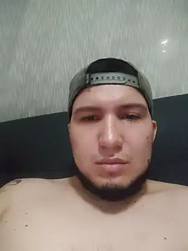 GideonCartie live sex cam