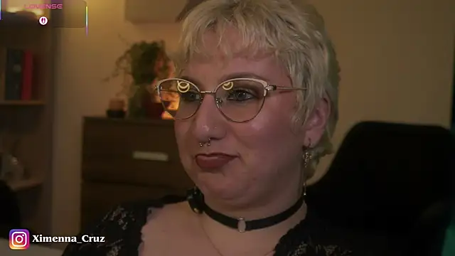 Ximenna_Cruz's cam snapshot