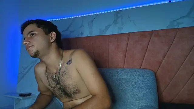 HellAndDante_'s cam snapshot