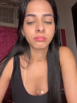violetta-brown1 live sex cam