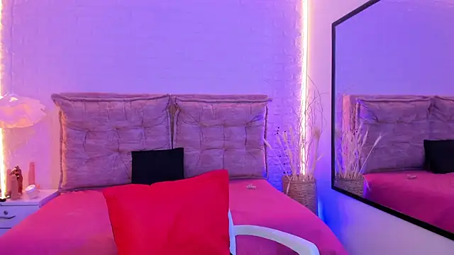 Salome_rouse1's cam snapshot