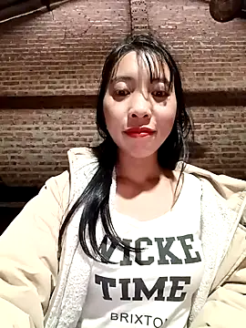 emaame68's cam snapshot