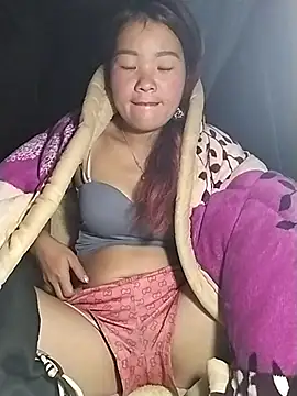 lylylove live sex cam