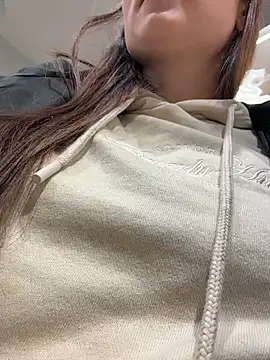 ZaraHill's cam snapshot