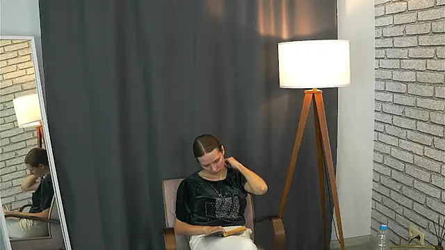 DebViveros's cam snapshot