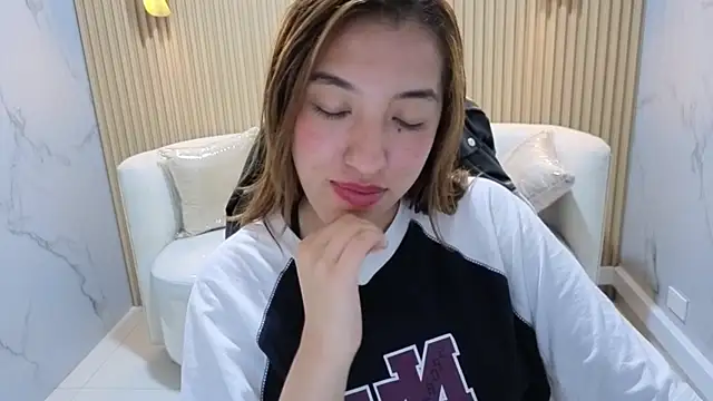 Skyler_Gracee_Tx's cam snapshot