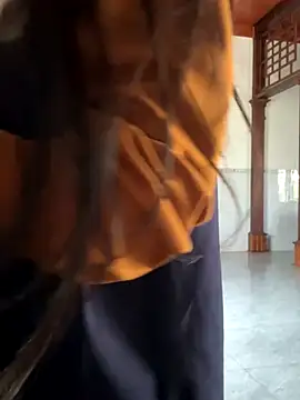 Emily-y's cam snapshot