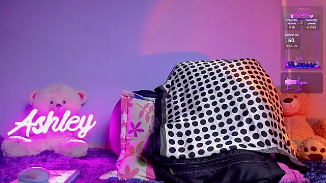 1Ashley_'s cam snapshot