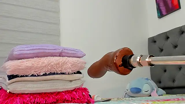 Elizabeth_18_'s cam snapshot