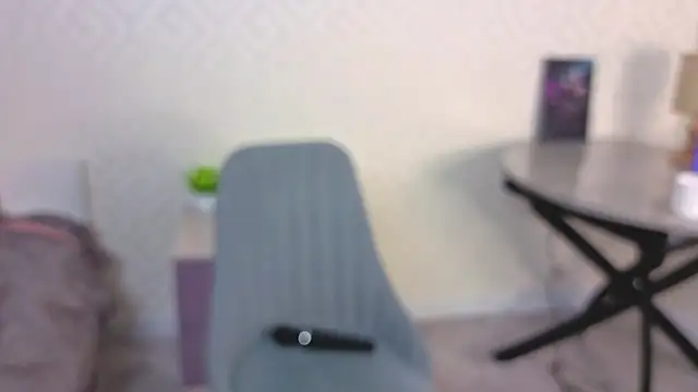 FancyHenley's cam snapshot