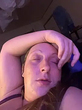 TheFishWife's cam snapshot