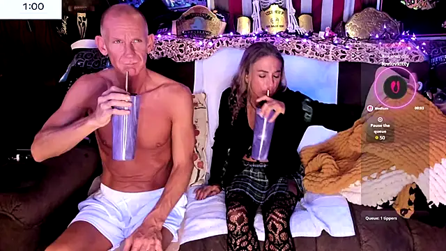 ShannNikkii420's cam snapshot