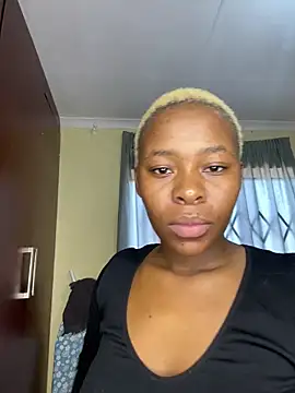 MiyaXo2 live sex cam