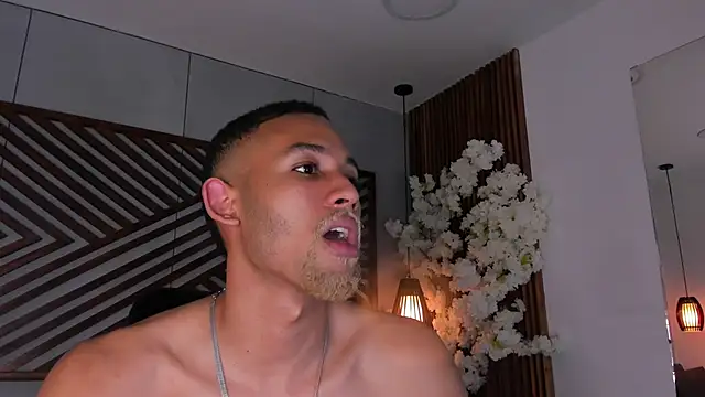 B_Wild's cam snapshot