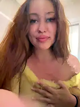 AndreaMood live sex cam