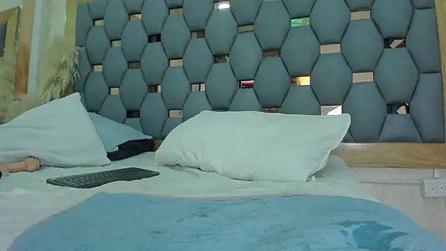 crystal_sm's cam snapshot