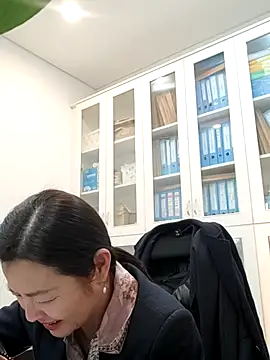 ialnuyoa_h's cam snapshot