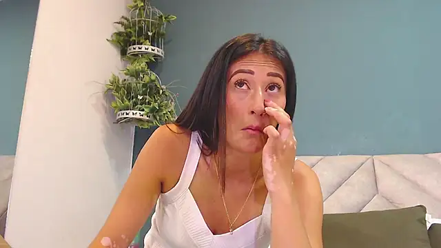 SharisWillian's cam snapshot