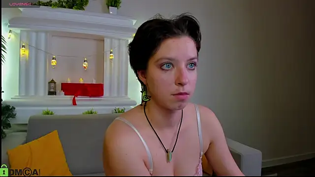 Sara_Frayer's cam snapshot