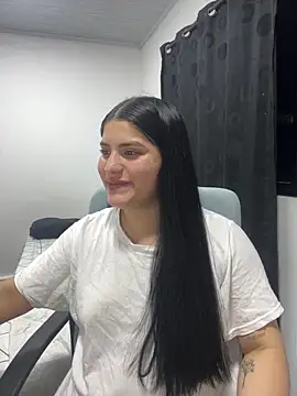 pareja_curiosa19's cam snapshot