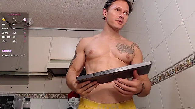 Justin_valverde's cam snapshot