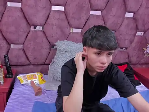 Bruno_Cruzz's cam snapshot