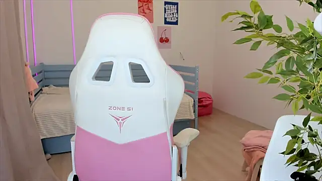 Lily_Young live sex cam