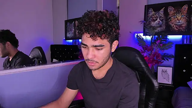 LucasCarterr_'s cam snapshot